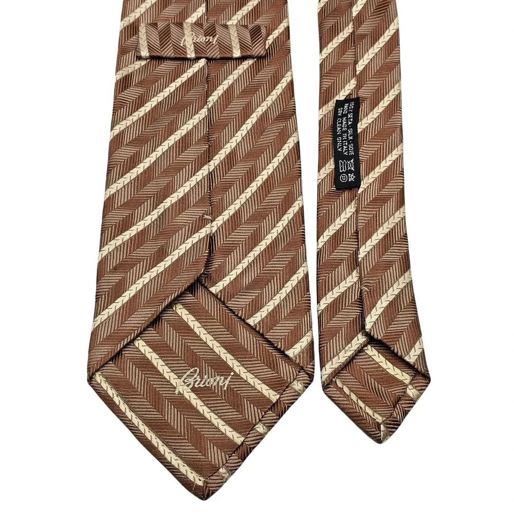 Brioni silk necktie